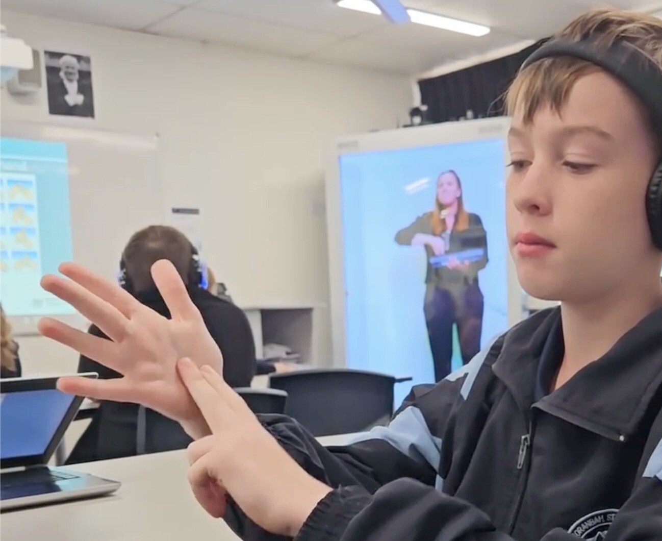 Holograms in Auslan Education: Revolutionising Interpretation in Schools with LessonLink Holoportation Technology